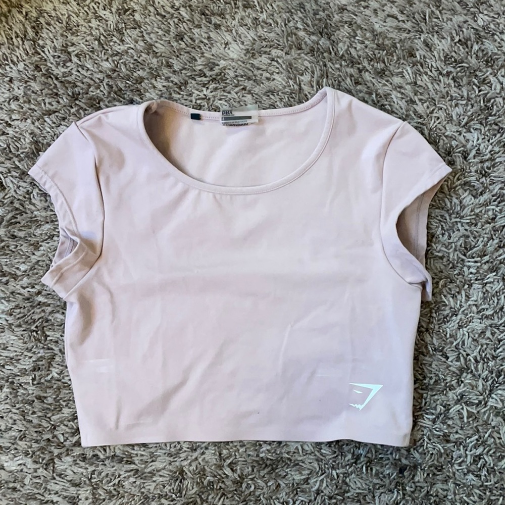 Gym shark crop top